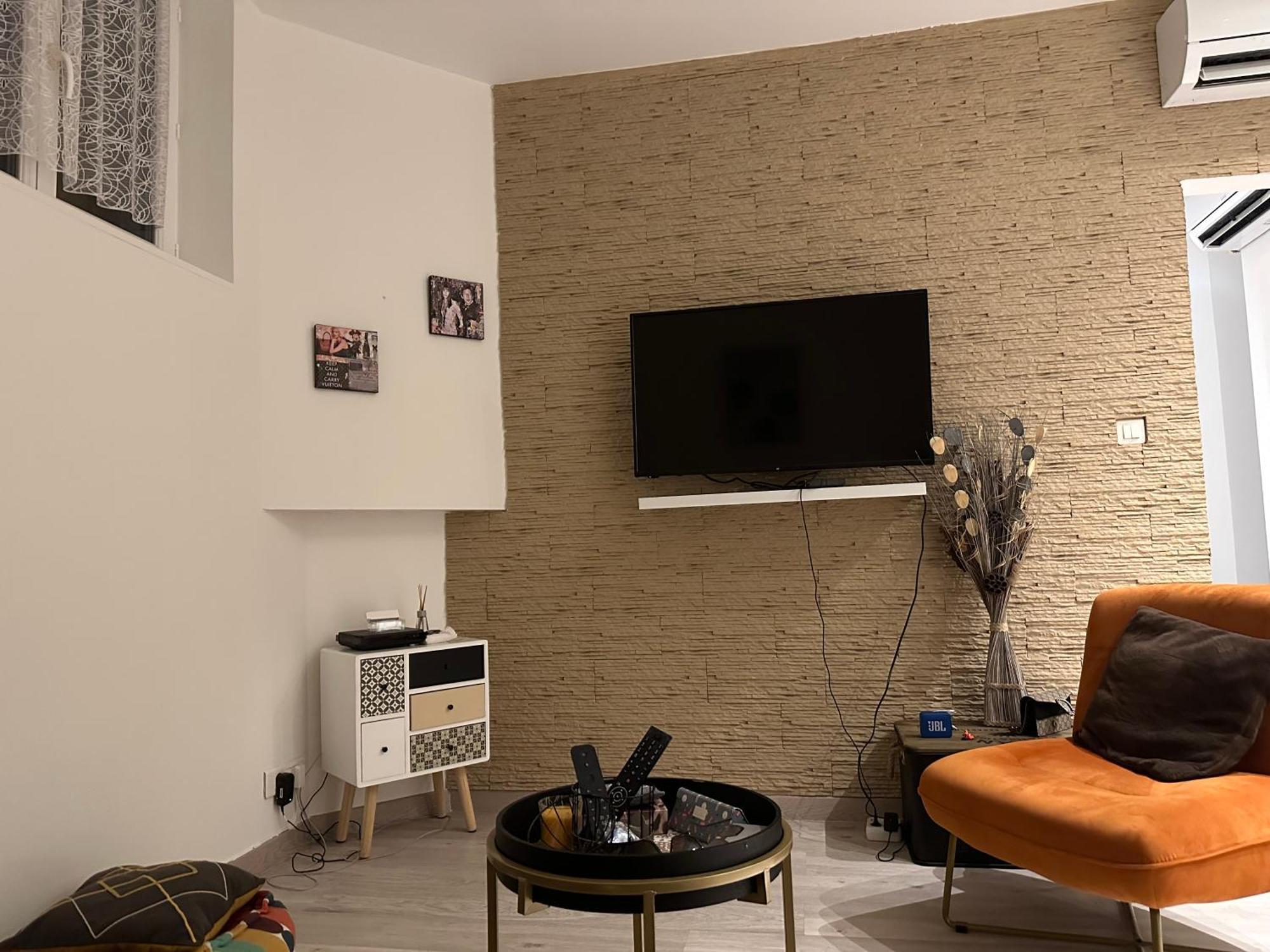 Au Kouka Apartment