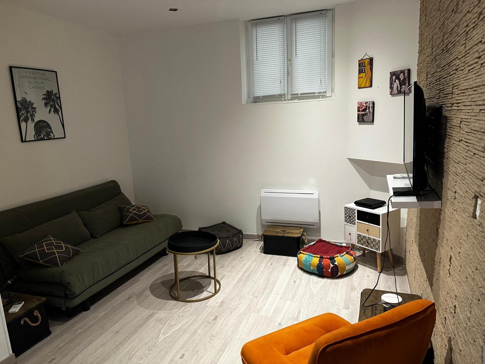 Au Kouka Apartment